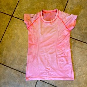 Lululemon swiftly tee